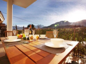 Lenno village Apartment-POOL, PARKING, GARDEN-by Italian Apartments Lenno